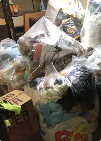 大量の不用品